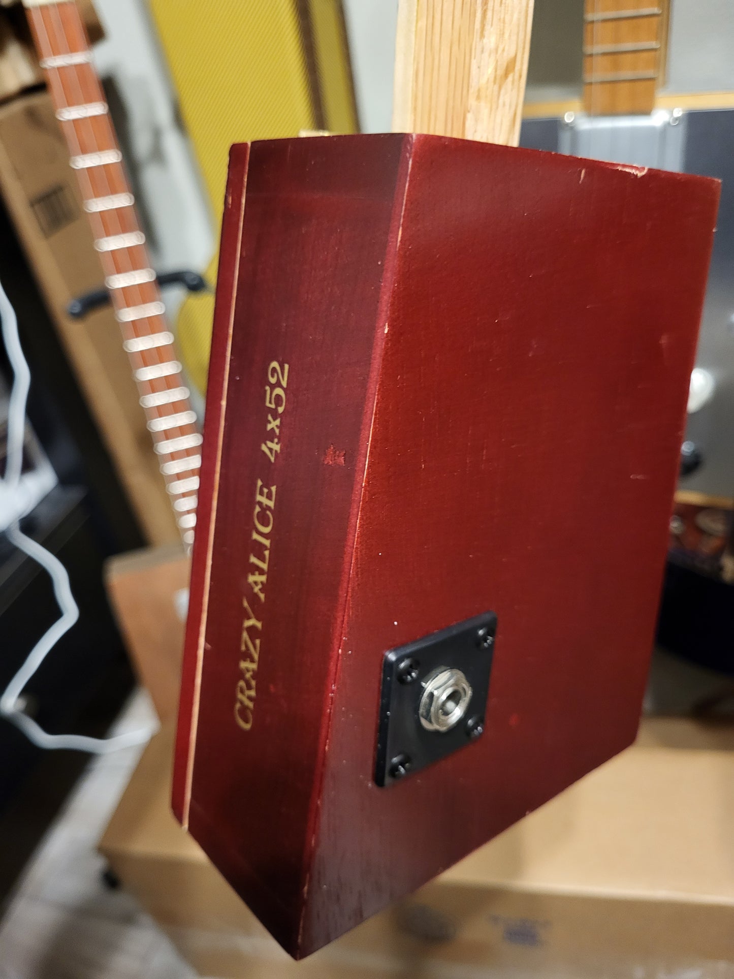 1 String Cigar Box Guitar "Crazy Alice" V2